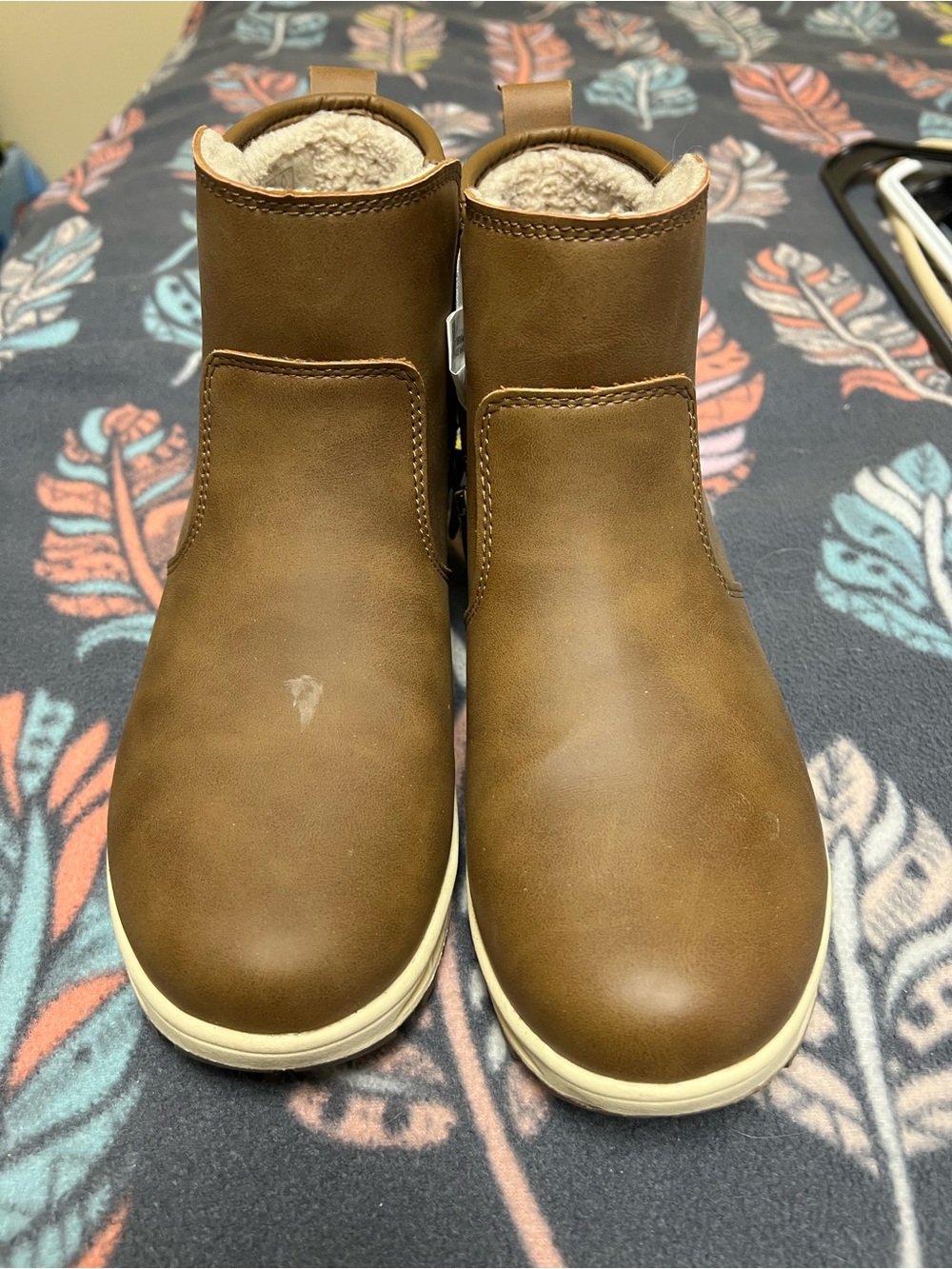 Women’s Brown Leather-Look Slip-On Winter Boots with Sherpa Lining